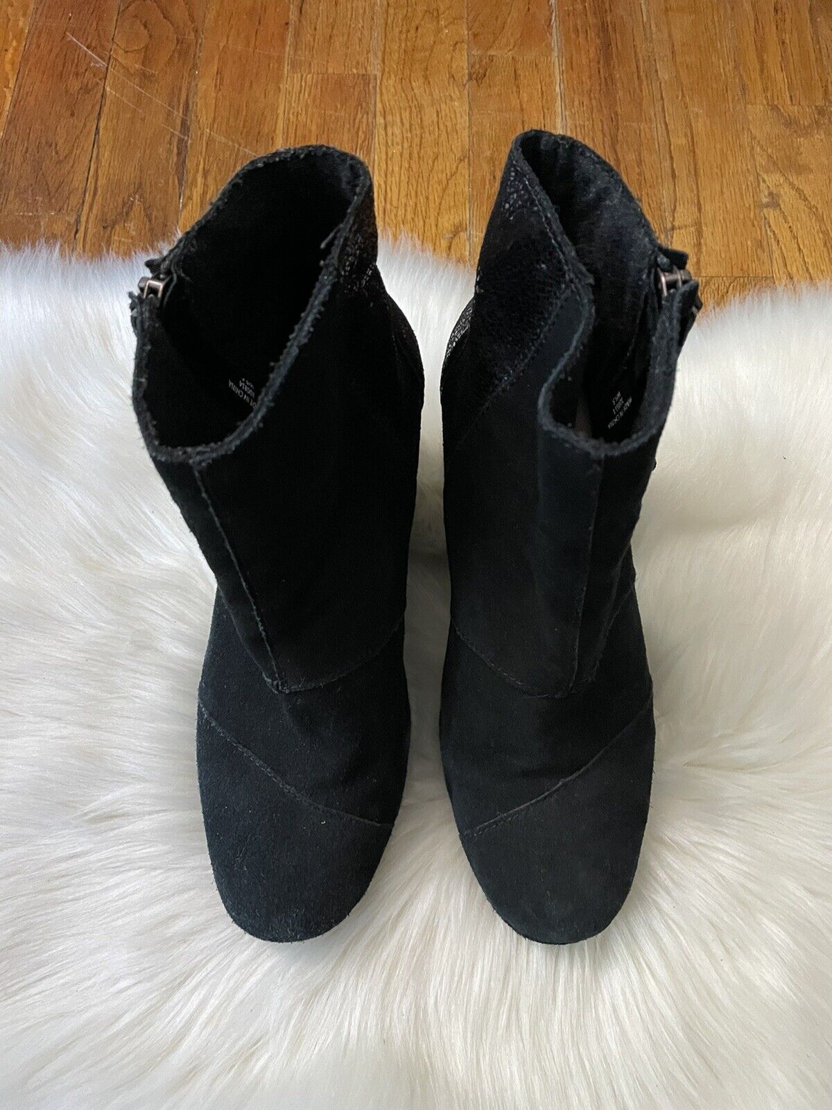 Toms Desert Wedge Black Suede Ankle Booties Shoes… - image 3