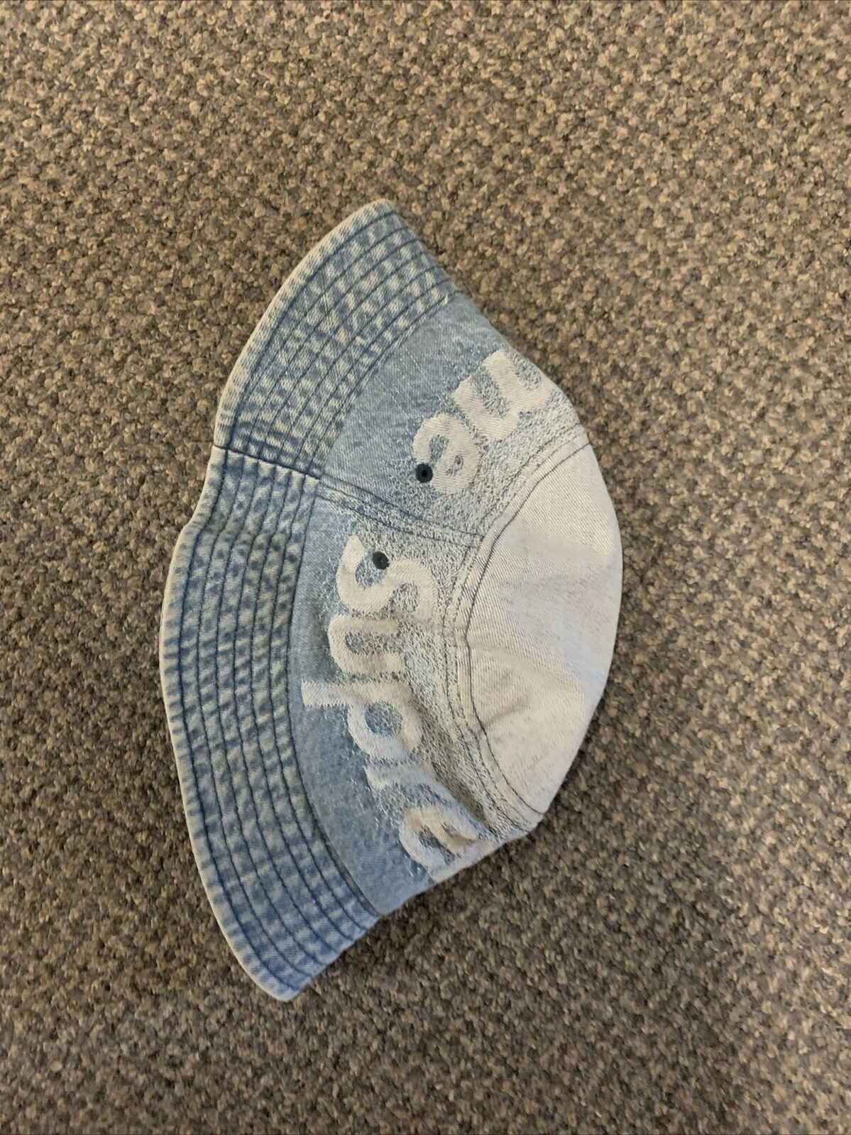 Chapeau denim suprême