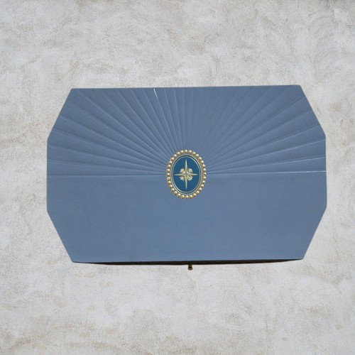 Calendario de Adviento Harvey Nichols Missoma 12 Días Los más vendidos Joyería de Oro Caja Azul - Imagen 6 de 23