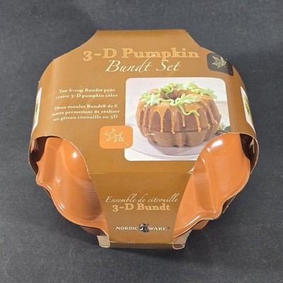 Vintage Nordic Ware 3-D Pumpkin Bundt Cake Set Bakeware Molds USA Fall Autumn