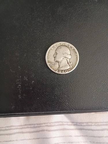 1940 No Mint Mark Washington Quarter, 90% Silver, Good Condition, SCARCE