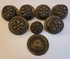 7 VTG Antique Brass Flower KNOBS Dresser Drawer Cabinet Pulls W/Back Plate 1970s