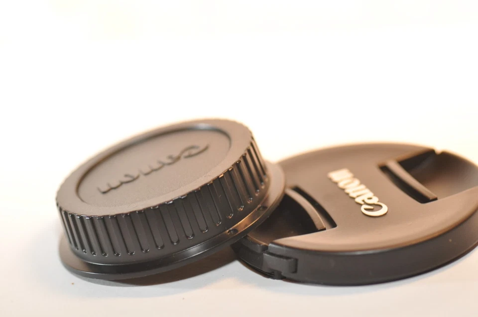 Canon EF-S STM 18-135mm f/3.5-5.6 IS lens for EOS Rebel T8 T7 T6 80D 90D 70D 7D - Image 2 of 4