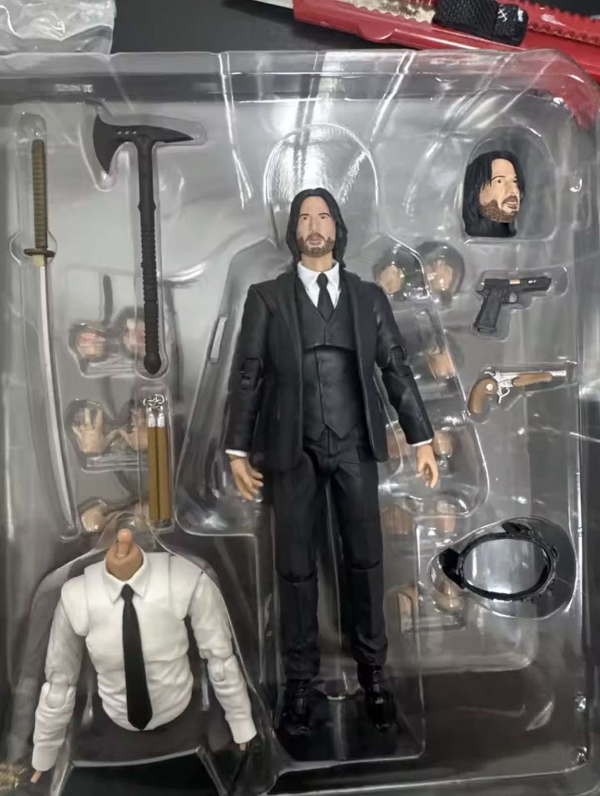 Figurine John Wick de 15 cm, l'idée cadeau cinéma idéale - 3