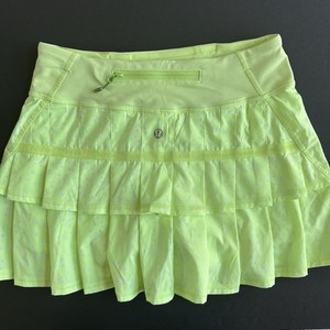 Lululemon Pace Setter Skirt 2 Neon Petit/Polka Dot Ruffle Tennis Skort Womens