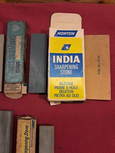 Job Lot of Sharpening Honing Stones all of Different Grades 3 Very Smooth Pieces - Picture 4 of 14