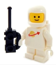 NEW LEGO CLASSIC SPACE KID MINIFIG spaceman astronaut 70841 10497 white baby