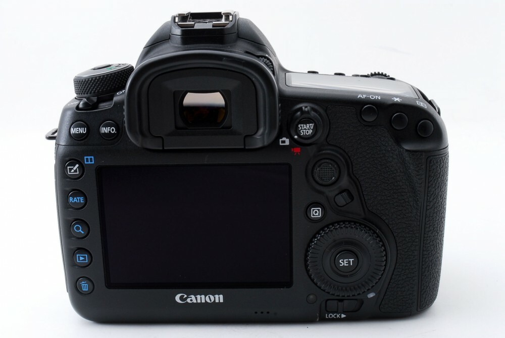 デジタルカメラ Canon EOS 5D Mark IV / CANON EF100-300mm Amazon.com : Canon EOS 5D Mark IV Full Frame Digital SLR