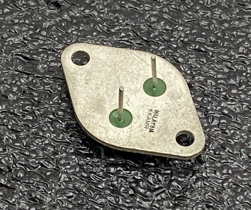 Motorola MC7805CK +5 volt DC fixed regulator TO-3 - Picture 2 of 2