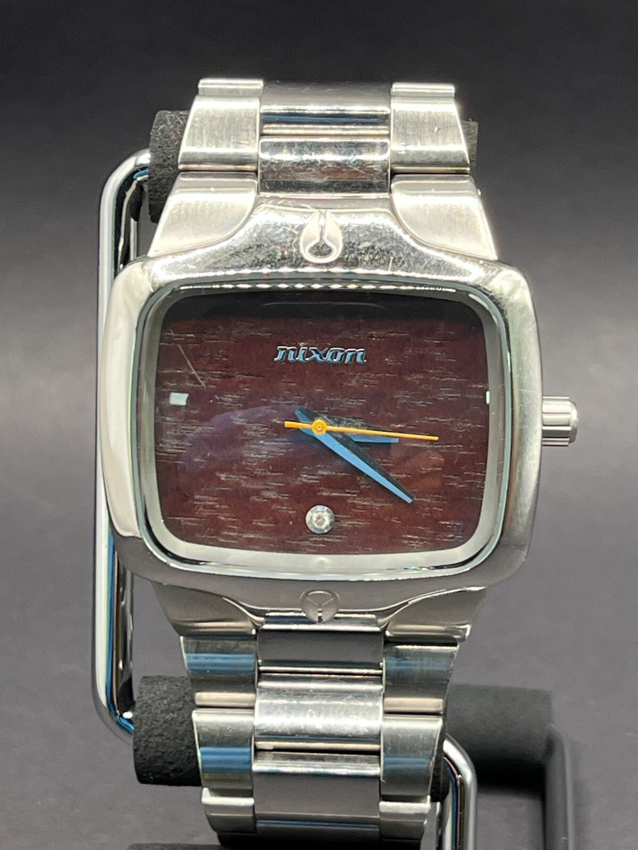 NIXON The Player Wood Grain Brown Dial Quartz 42mm Watch from
