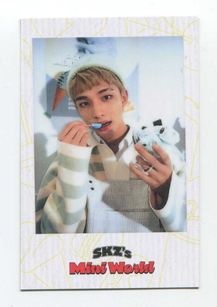 STRAY KIDS - 2023 Season's Greetings [SKZ's Mini World] POB