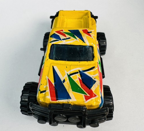 Vintage Unbranded Lifted Truck 1/64 Scale Yellow Off Road 3” Safari 1990s Toy - Picture 3 of 6