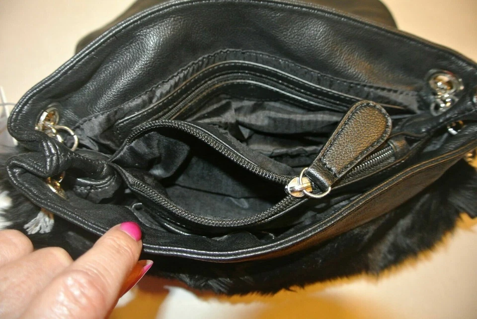 Jennifer Lopez Monedero Bolso sin asas Bolso de Mano Negro Piel y Cuero JLO NUEVO CON ETIQUETAS Nuevo Foto 4 de 4