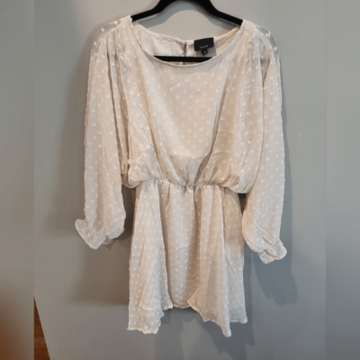 NWT! Long sleeve cream colored dress size medium | eBay