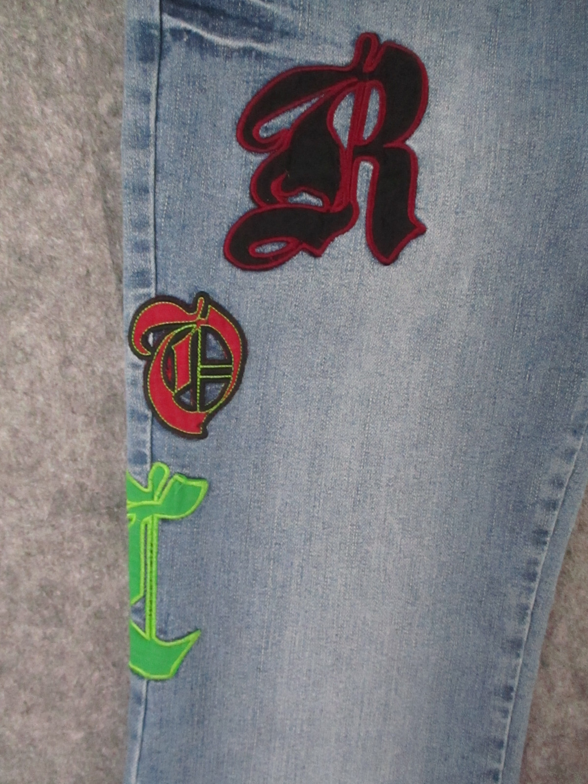 Picture 4 of 19