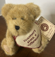Boyds Bears "J.B. Bigheart"-Volunteers Make a Difference- 903307