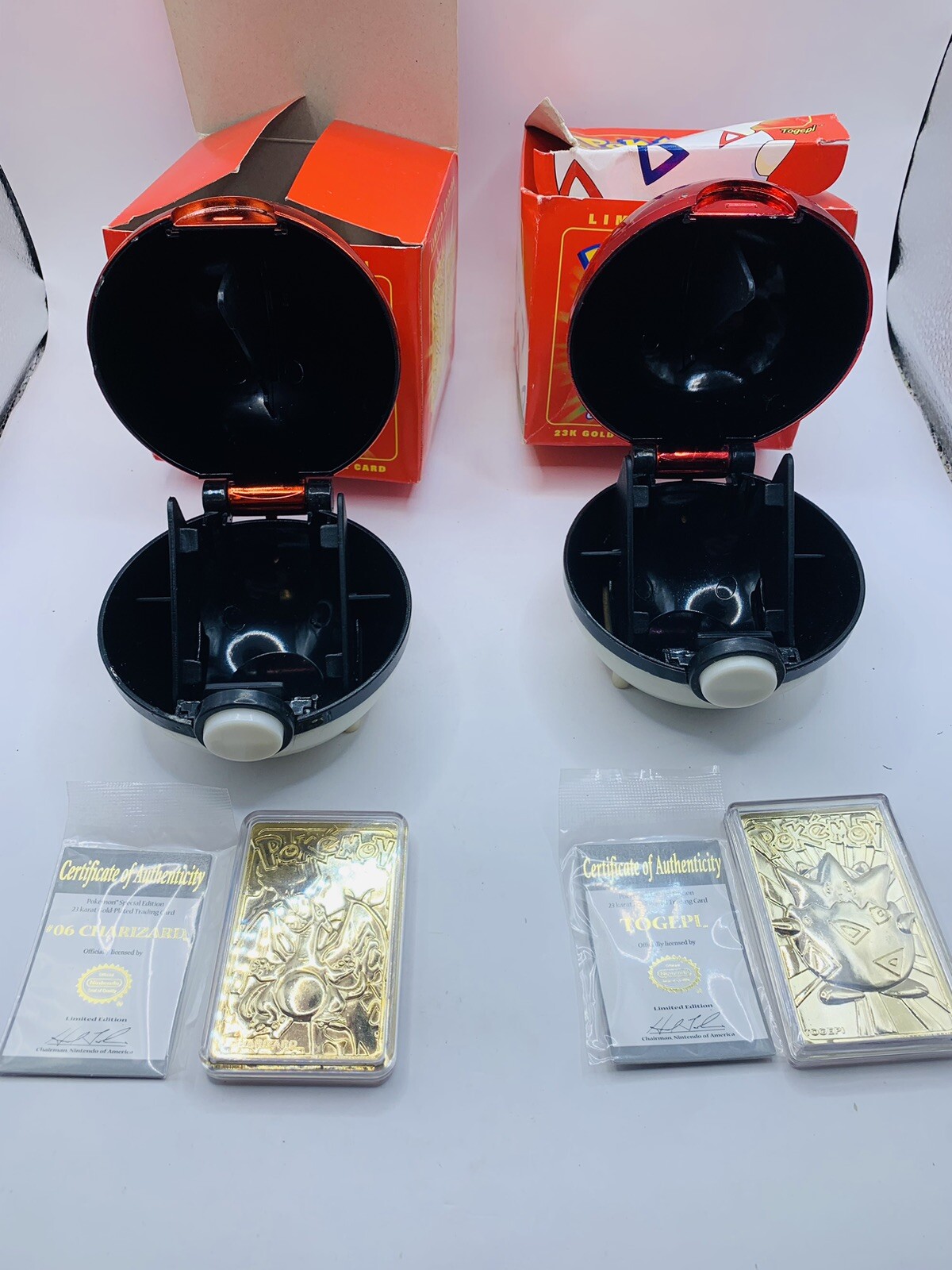 VINTAGE 1999 BURGER KING POKEMON BALLS w/ 23 Karat Gold Plated Cards