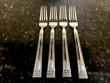 Lenox ESQUIRE Stainless 18/10 Glossy Flatware Set Of 4 Dinner Forks 8 1/4"