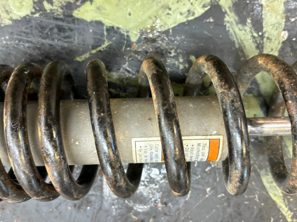 Оригинальный центральный амортизатор газовой подвески Yamaha SX Viper 2002-03 8EK-47481-00-00 RW6058 - Изображение 4 из 4