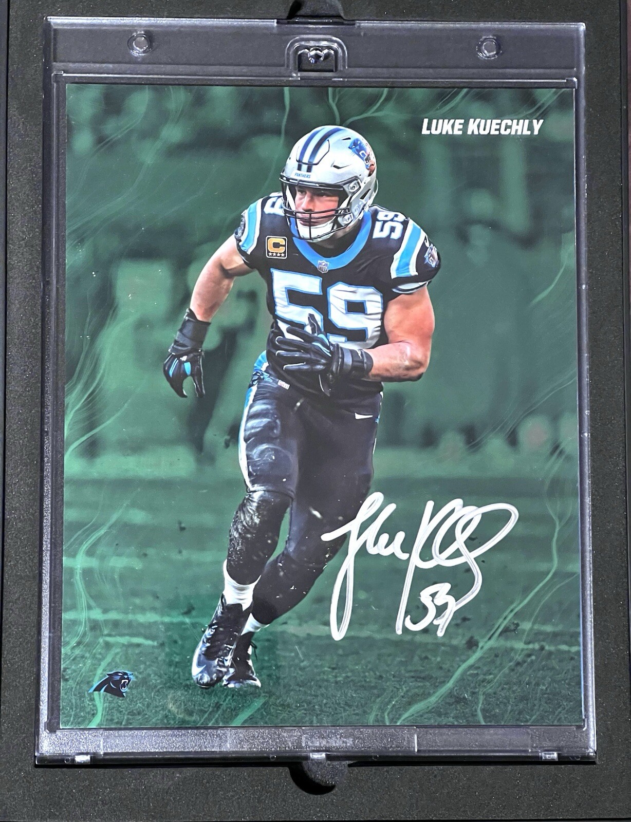 Luke Kuechly Carolina Panthers 2024 Fanatics Under Wraps Emanate Green Auto 15 /99 Panthers HOF 
