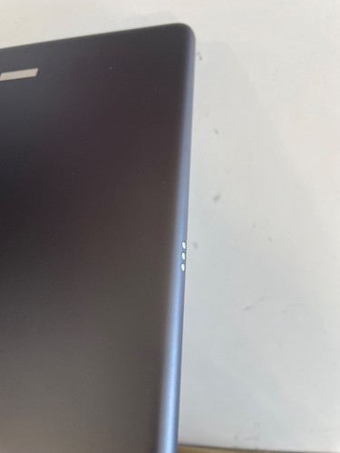 Apple iPad Pro 1. generacji 256GB, Wi-Fi + 4G (odblokowany), 9,7 cala - szary (MJ50) - Zdjęcie 4 z 8