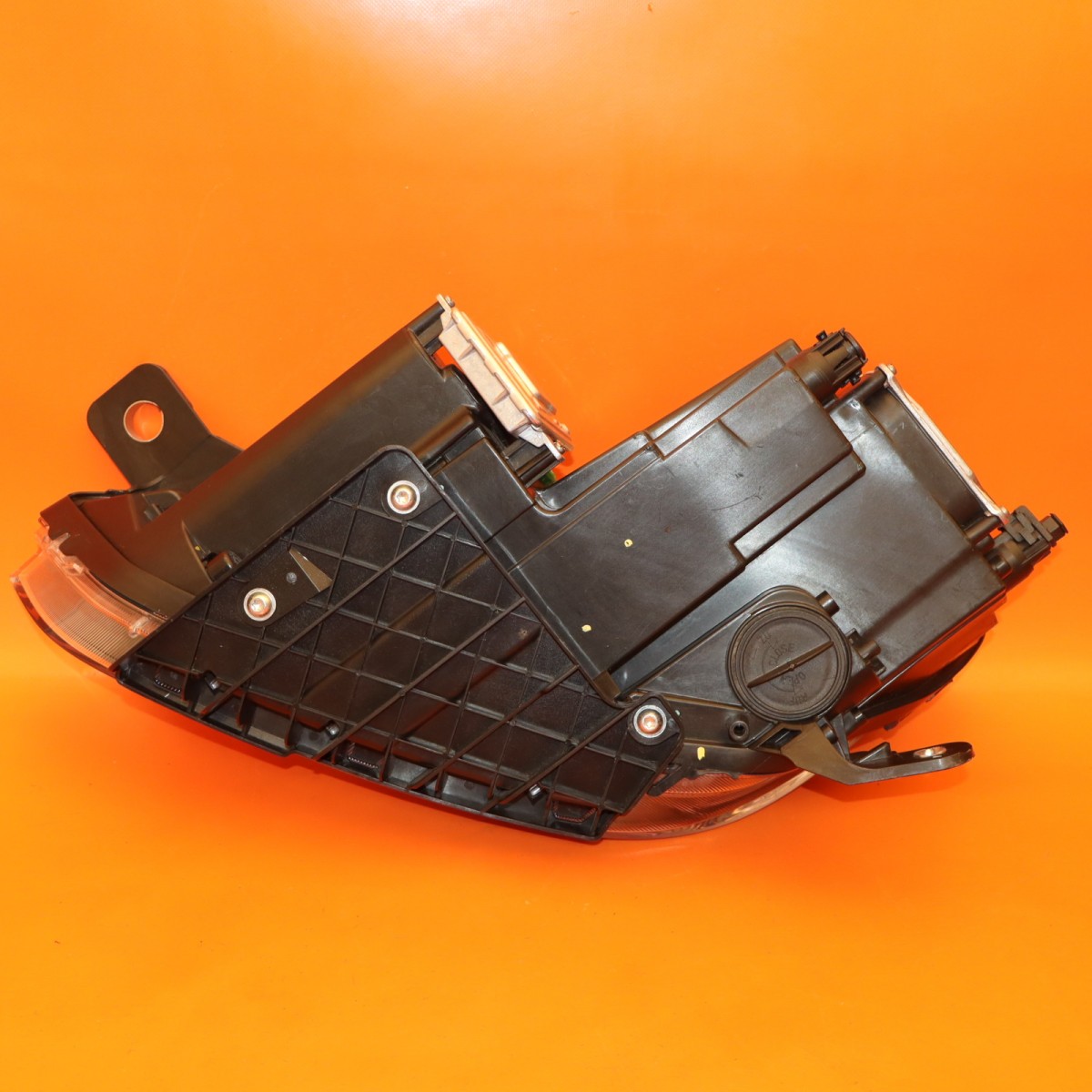 Maserati Ghibli 2014-2017 Right Headlight P/N 670005473