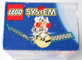 RARE VINTAGE 1999 LEGO SYSTEM 6458 SATELLITE WITH ASTRONAUT NEW SEALED !