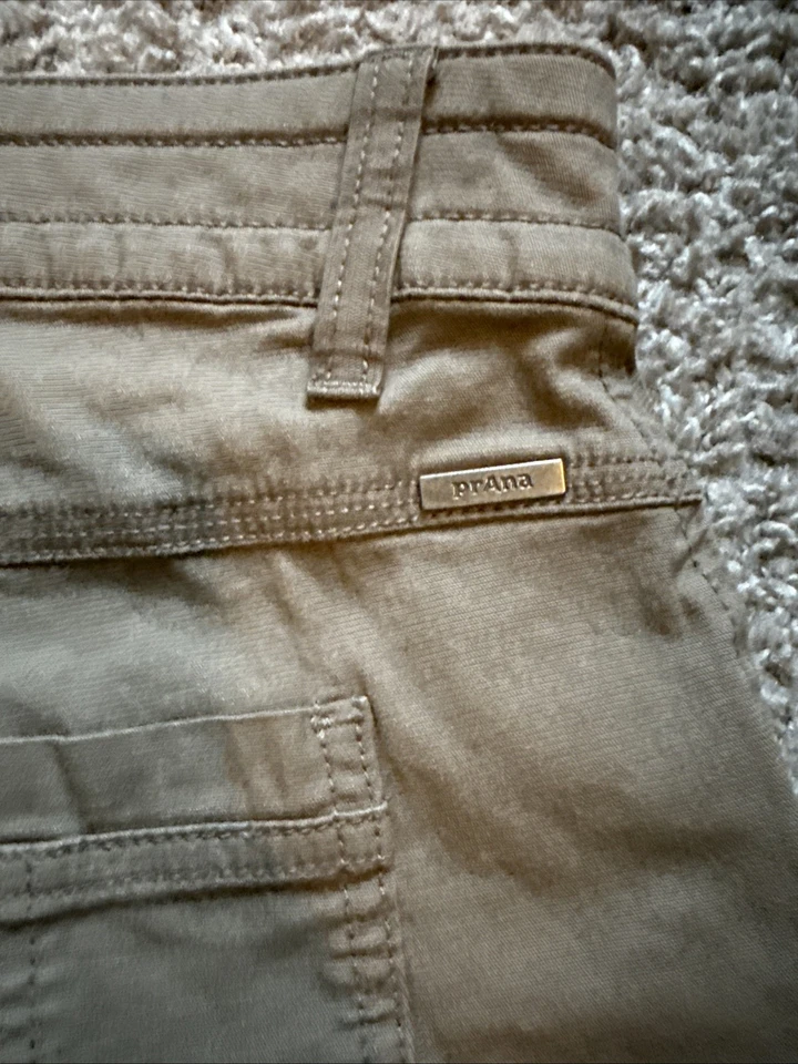 Bermuda de caminhada Prana mistura de algodão orgânico caminhada acampamento ao ar livre feminina tamanho 8/29 - Imagem 4 de 4