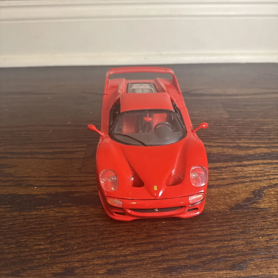 Maisto Ferrari F50 Roadster Red 1:18 & Ferrari 348 Ts 1:24 Scale Die Cast Metal - Image 2 of 4