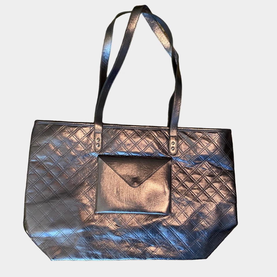 Bolso de hombro/tote shopper plateado metálico para mujer BATH & BODY WORKS Foto 2 de 4