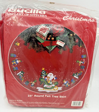 Bucilla Santa's Sleigh 34" Felt Tree Skirt Kit 33192 NOS Gallery of Stitches