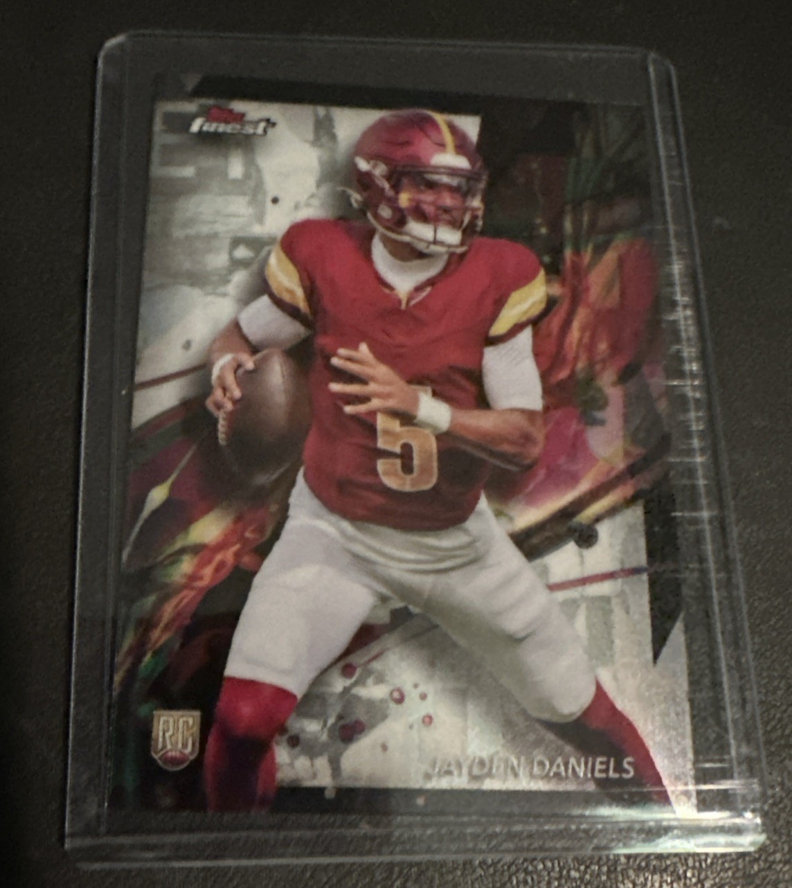 2024 Topps Finest - Common Jayden Daniels #67 (RC) Refractor