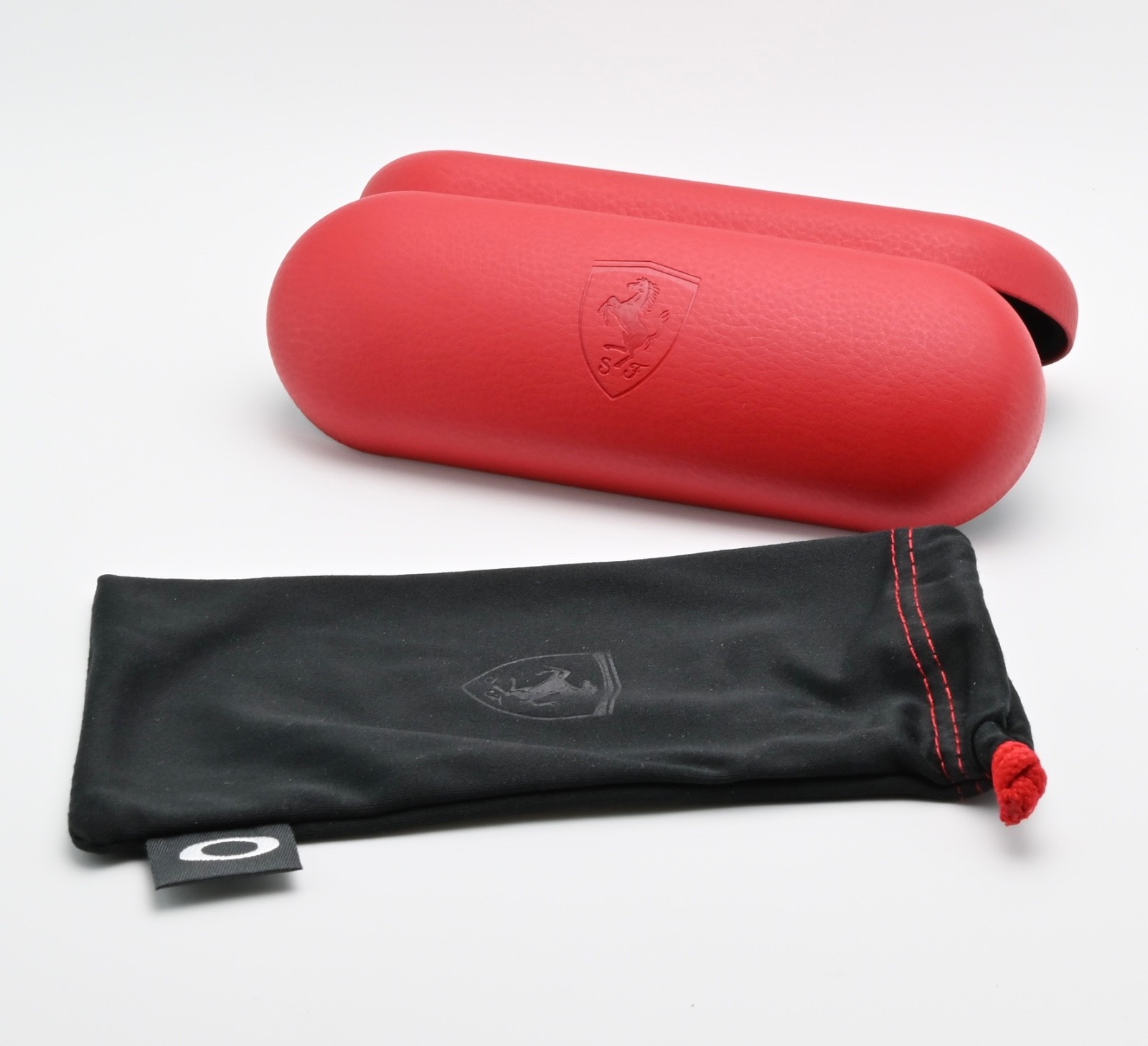OAKLEY Brillenetui Ferrari Spezial Edition Rot Hartschale Microfiber Bag Rare 10690₽