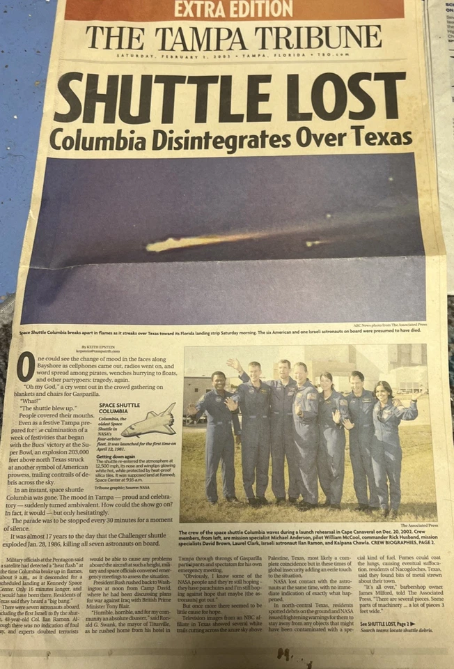 Vintage Newspapers! JFK Shot! Space Shuttle Explodes, Obama takeover! - Image 4 of 4