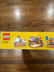 LEGO The Simpsons: Kwik-E-Mart (71016) Brand New In Factory Sealed Imperfect Box
