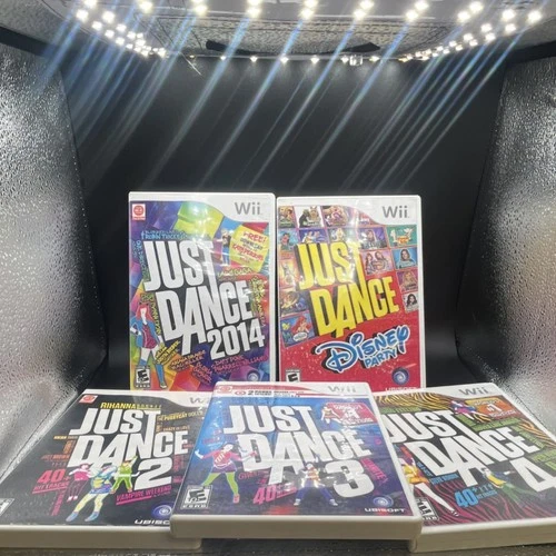 Just Dance Wii Bundle (5 Games) 2, 3, 4, 2014, Disney Party - Nintendo Wii