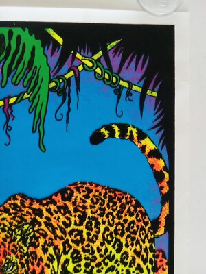 洋書 Ultraviolet Classic Blacklight Posters d70fc41648b44b0797005bb3a247dd