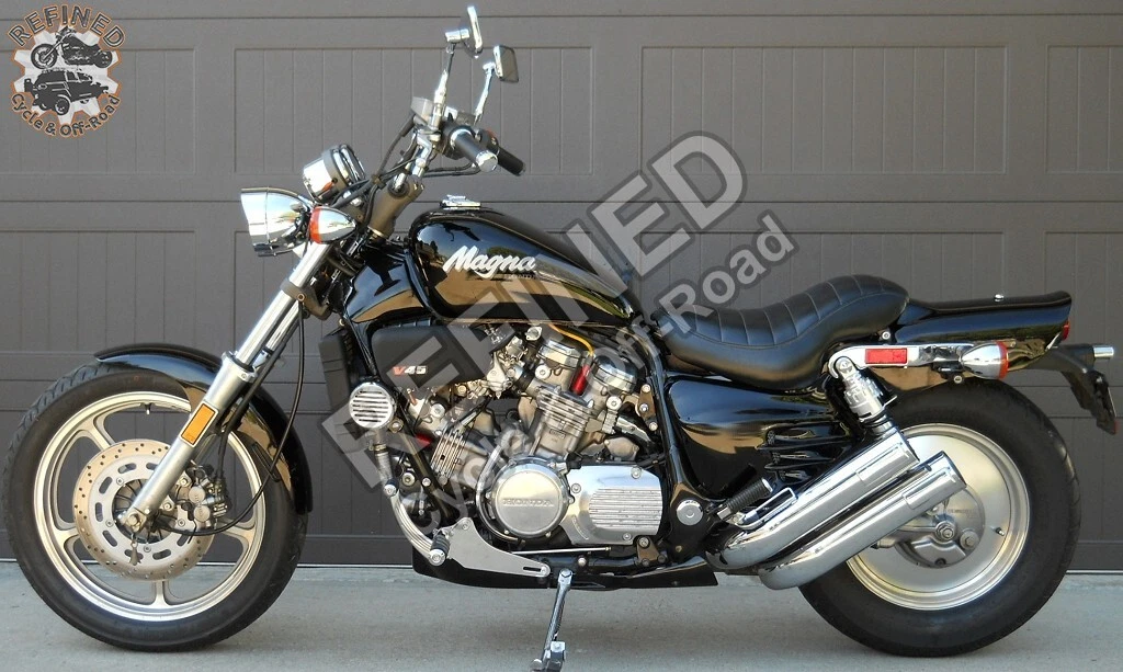 Honda online magna v4