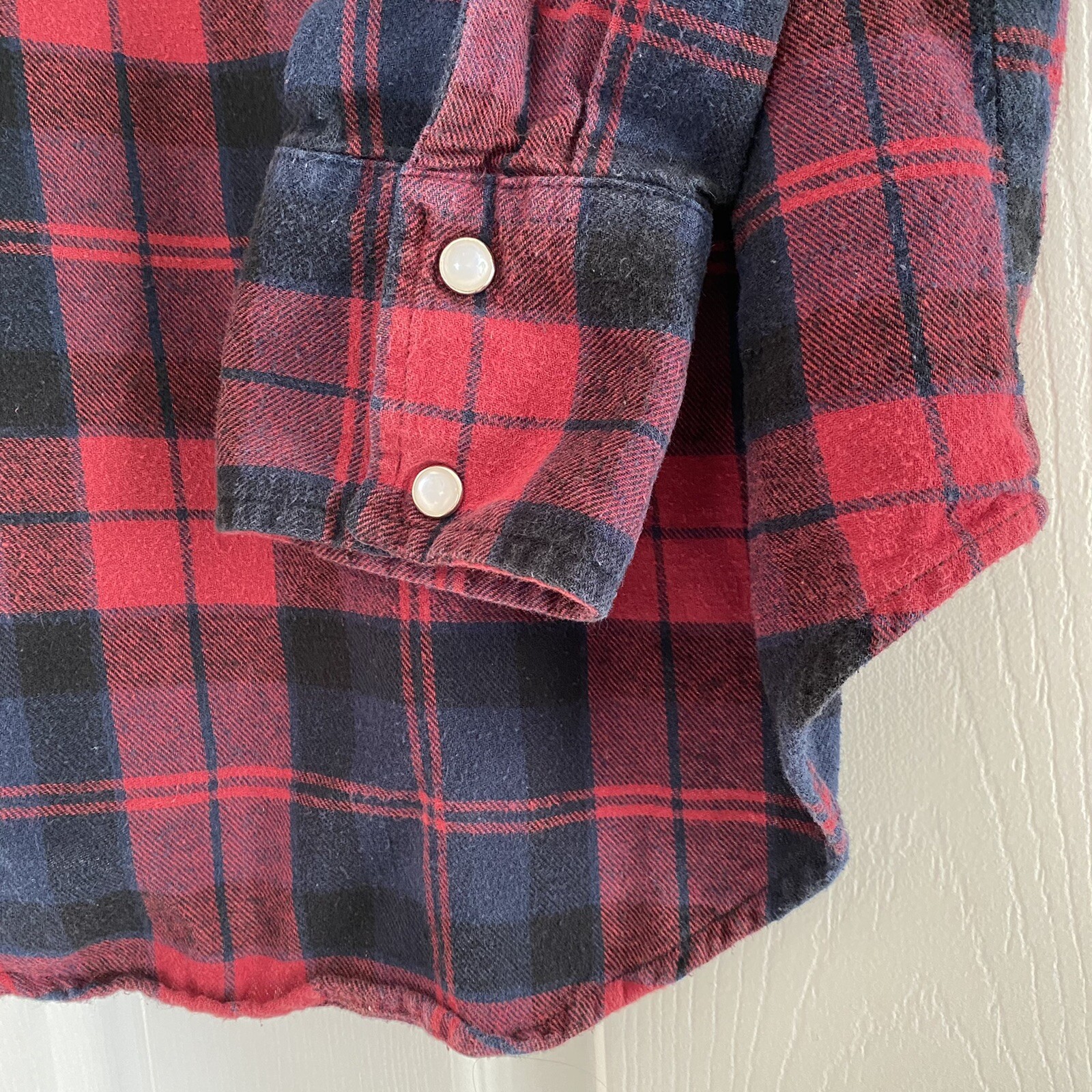 Cactus Man Workwear Flannel Western Size Medium Pearl Snap Navy Red Plaid
