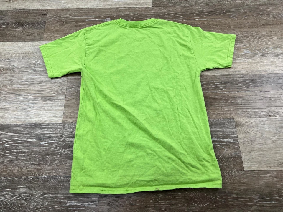 HANES Disney Mickey & Minnie Mouse Graphic Green Crew Neck T-Shirt Boy's Size M - Image 3 of 4