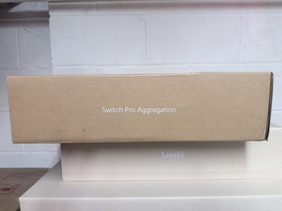 Ubiquiti UniFi USW-Pro-Aggregation 32 Port Switch