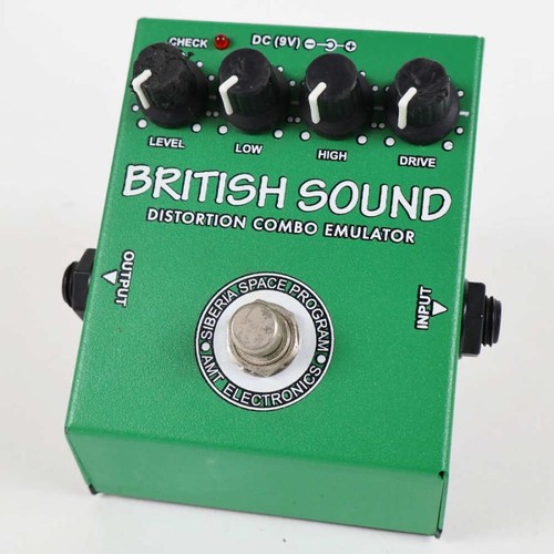 Used AMT Electronics British Sound Distortion Vombo Emulator Guitar Pedal - Afbeelding 1 van 5