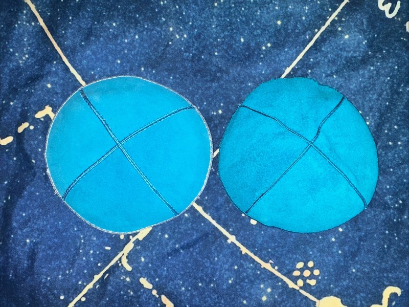 Pair Of Vintage Teal Suede Leather Kippahs Yarmulkes Judaica 