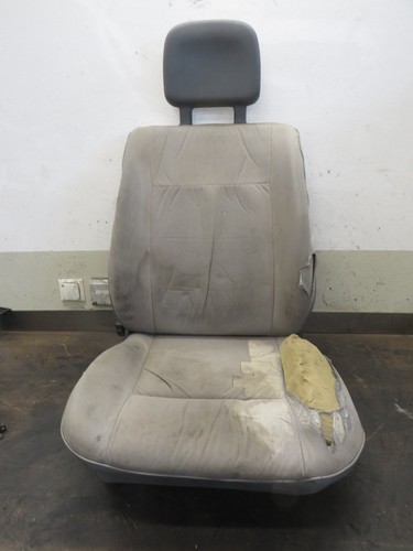 VW T4 Sitz Fahrersitz Polster Gestell links 701881303