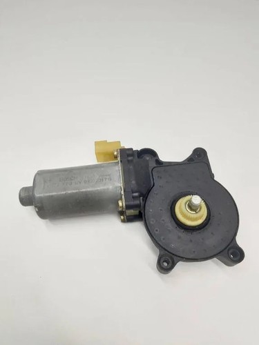 BMW X5 E70 Fensterhebermotor vorne links 0130821716 3.00 Diesel 135kw 34310064