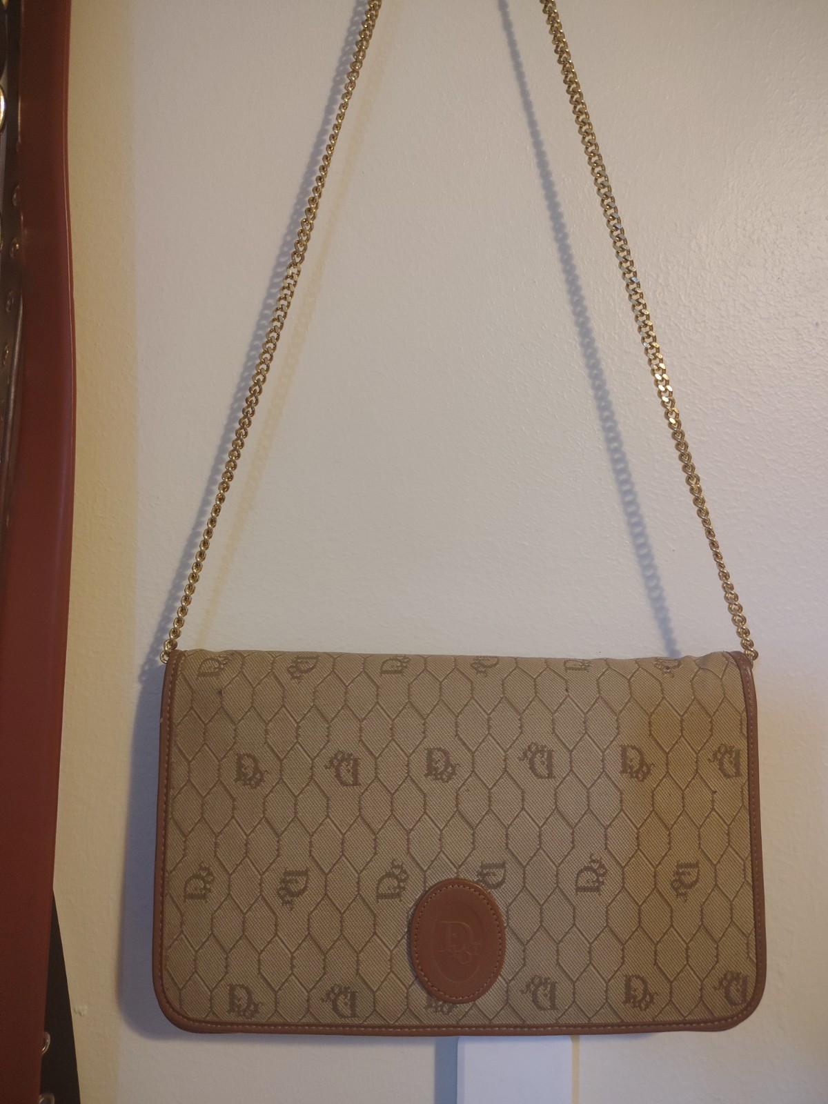 Borsa a tracolla Christian Dior logo monogramma piccola patta catena beige marrone vintage