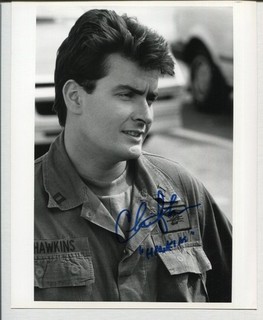 CHARLIE SHEEN HAND SIGNED AUTOGRAPHED #266