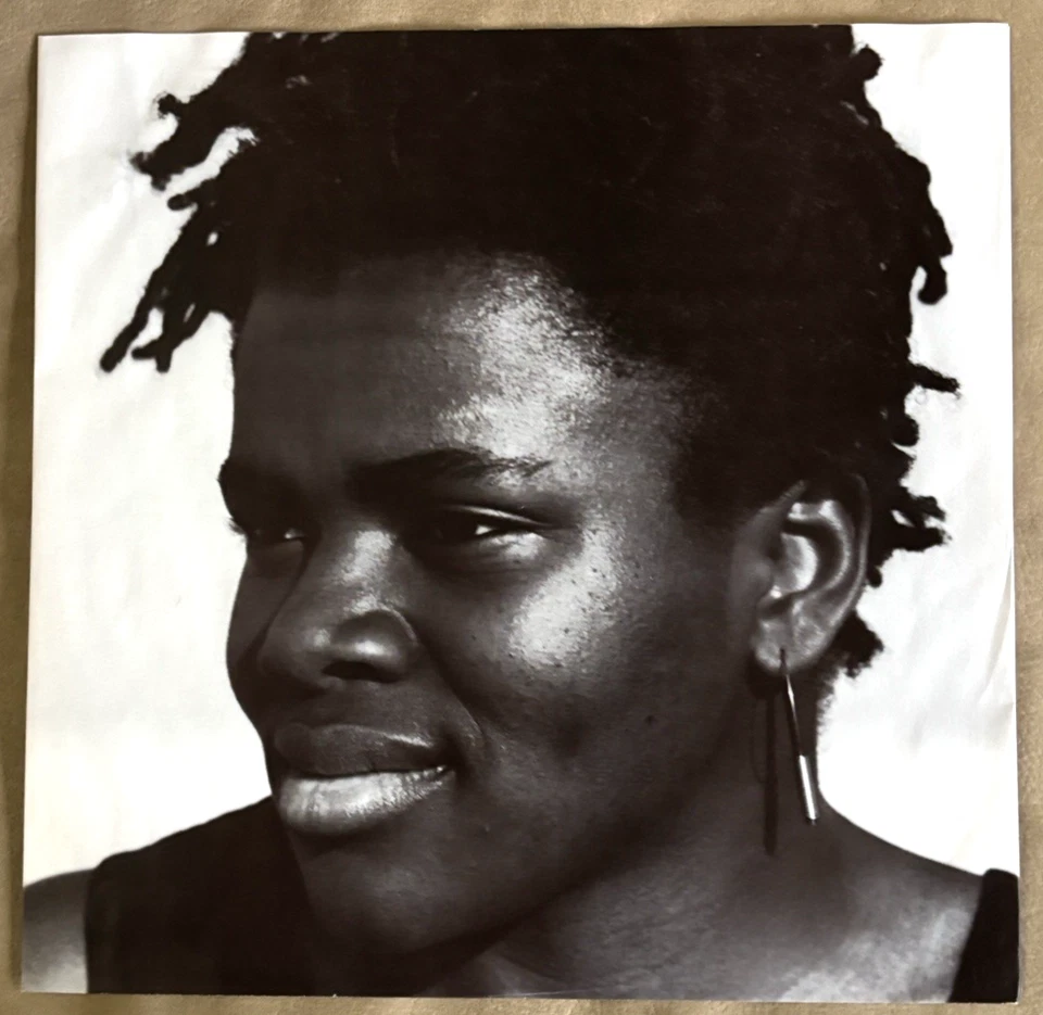 TRACY CHAPMAN - Crossroads (1989) Vinyl LP Record. NEAR MINT - Image 4 of 4