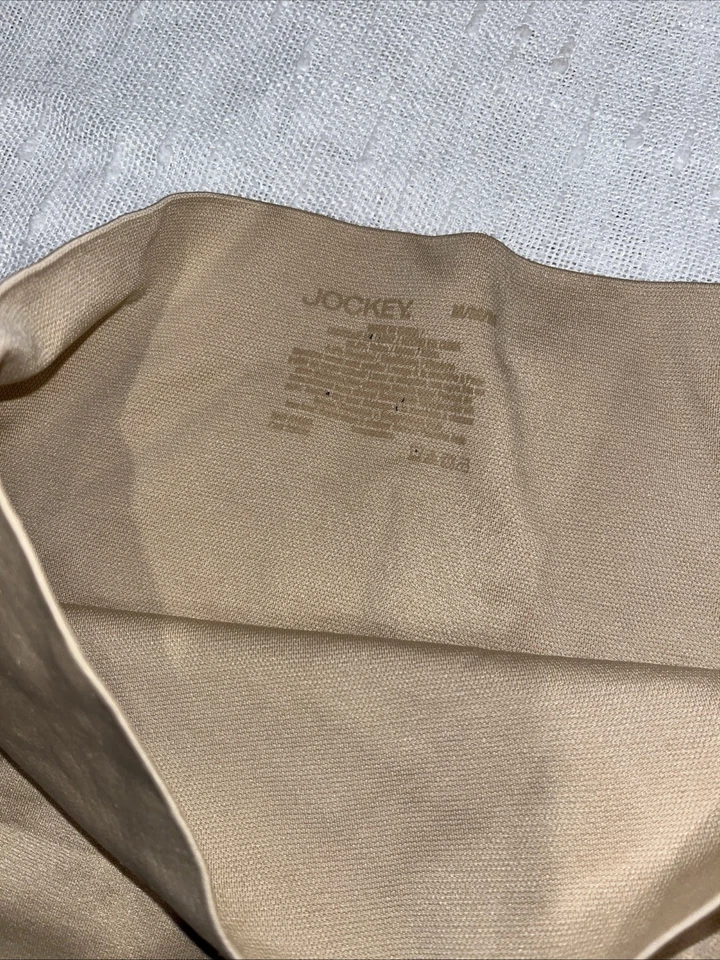 Pantalón corto Jockey Generation para mujer talla mediana beige Foto 3 de 3