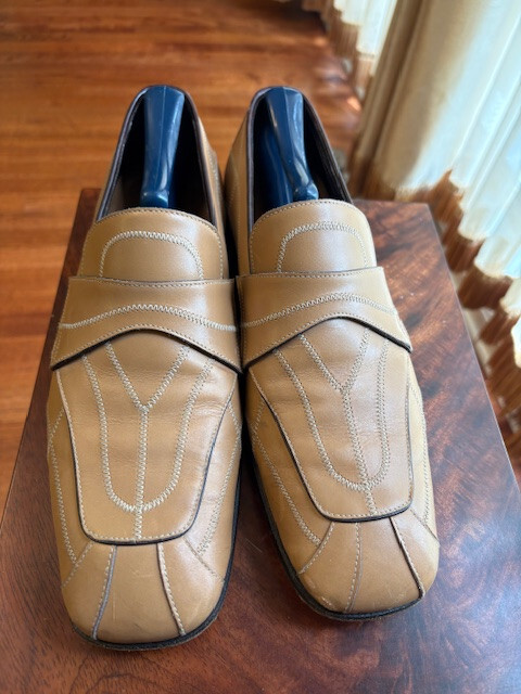 Prada Mens Beige Leather Loafers UK 6.5 US 7.5/8 EU 40.5